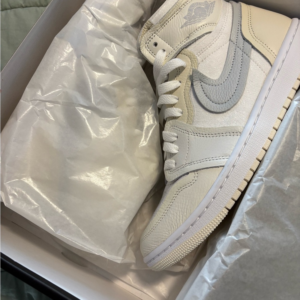 Jordan Women's Air 1 MM High in White and Platinum